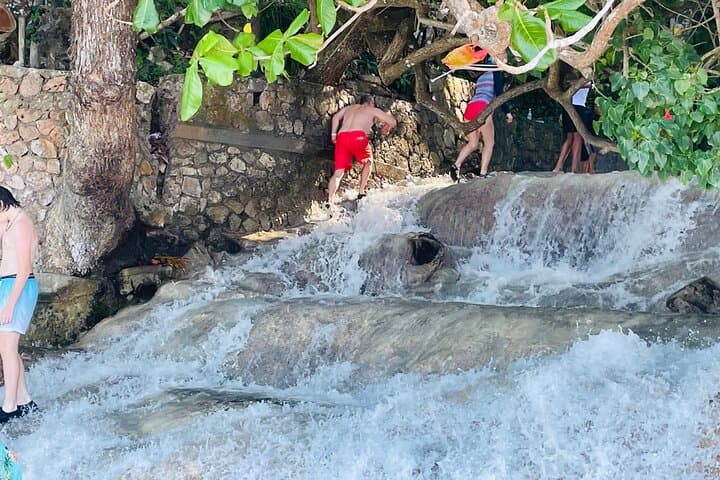 Private Dunn's River Falls & Blue Hole Tour — Ocho Rios Waterfall Climb and Swim photo 3