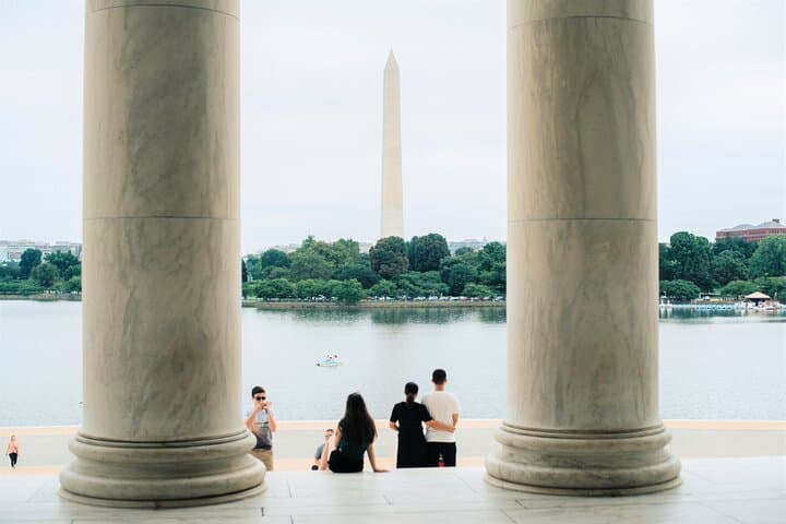 Morning Monuments Tour with Washington Monument Access photo 6