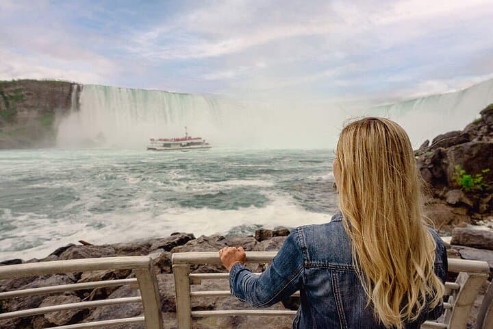 Niagara Falls Day Tour from Toronto: Boat Cruise & Scenic Stops photo 3