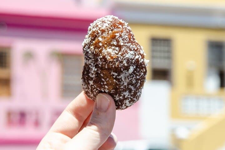 Bo-Kaap Walking Tour & Cape Malay Tea Tasting in Cape Town