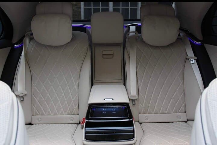 Heathrow to Edinburgh Private Limo Transfer: Comfort, Time & Route Guide photo 4