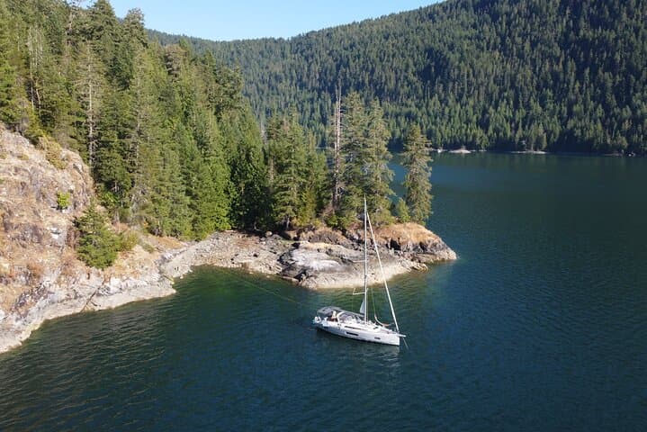 Private Sailing Charter Around Vancouver Harbour — Stanley Park to False Creek photo 5