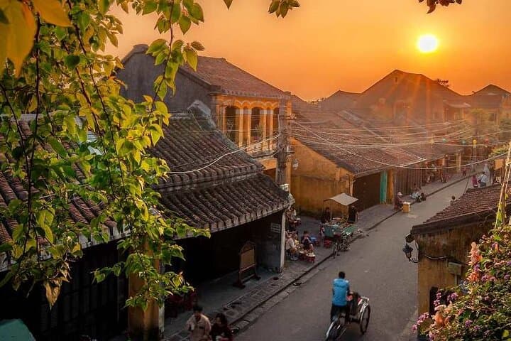 Evening Marble Mountains & Hoi An Lanterns Night Market Tour from Da Nang photo 4