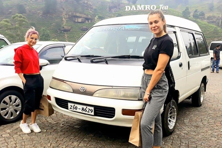 Horton Plains & World's End: Day Hike from Nuwara Eliya photo 2