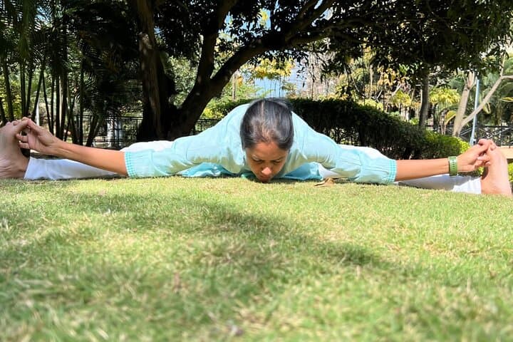 Mysore Private Yoga, Pranayama & Meditation Session with a Certified Guru photo 3