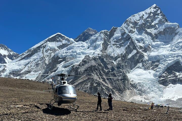Everest Base Camp Helicopter Tour with Kala Patthar Landing from Kathmandu