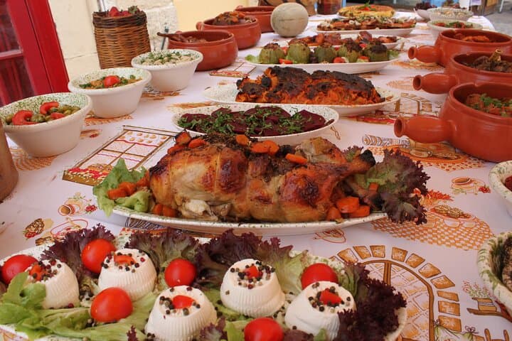Valletta Private Learn & Dine: 3‑Hour Walking Tour & Caravaggio Lunch