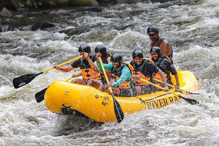 Upper Pigeon River Rafting: 2-Hour Class III–IV Trip in the Smoky Mountains photo 3