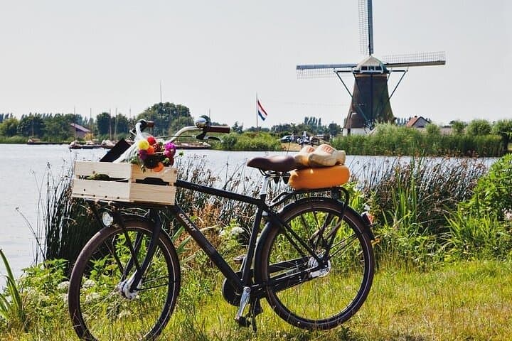 Amsterdam Day Trip to Keukenhof & Zaanse Schans — Windmills, Cheese and Canal Cruise photo 2