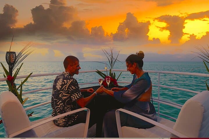 Private Bora Bora Sunset Dinner Cruise Aboard the Natilus