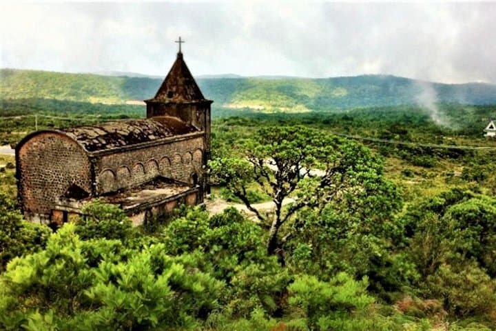 Bokor National Park Day Trip: Hill Station Ruins, Wat Sampov Pram & Mountain Views photo 4