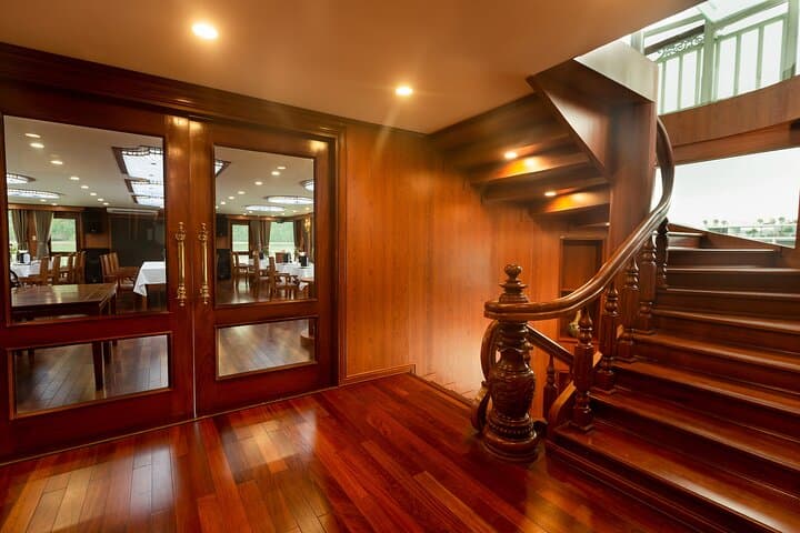 Luxury Calypso Cruise: 2-Day Halong Bay & Cat Ba Island Overnight photo 6