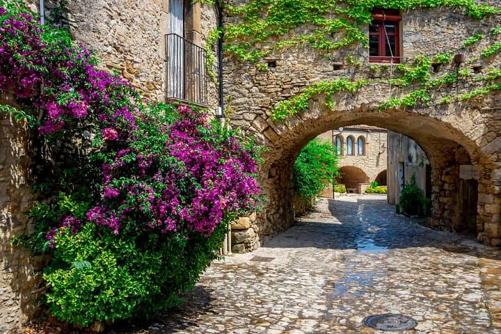 Day Trip to Girona & Costa Brava from Barcelona: Cathedral, Medieval Villages & Beaches photo 3