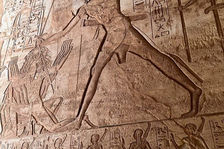 3-Day Aswan, Abu Simbel & Luxor Tour with Hot Air Balloon from Cairo photo 4