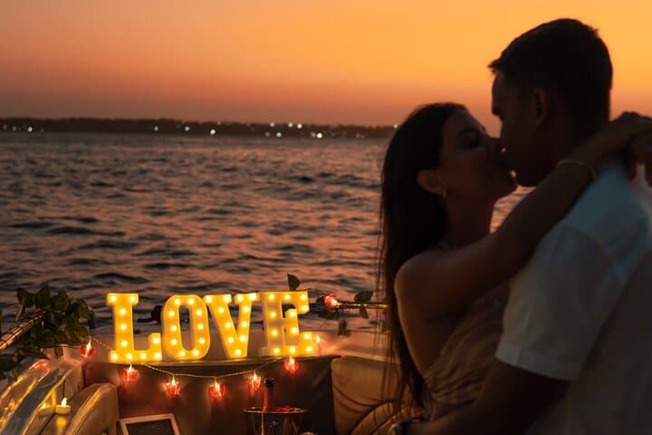 Sunset Romance: Private Date Night Boat Tour in Cartagena Bay photo 6