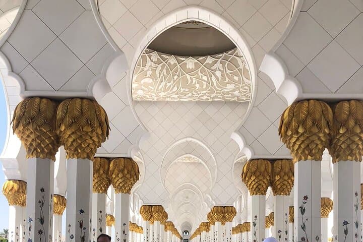 Abu Dhabi Day Tour: Sheikh Zayed Mosque, Corniche & Dates Market photo 6