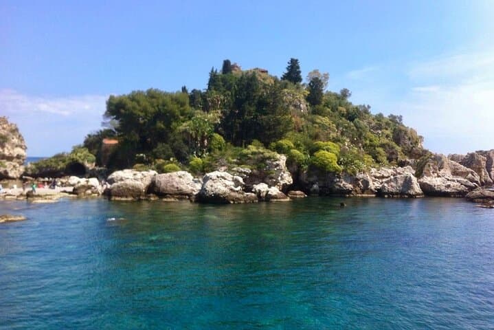 Isola Bella Boat Trip and Snorkeling from Taormina photo 5