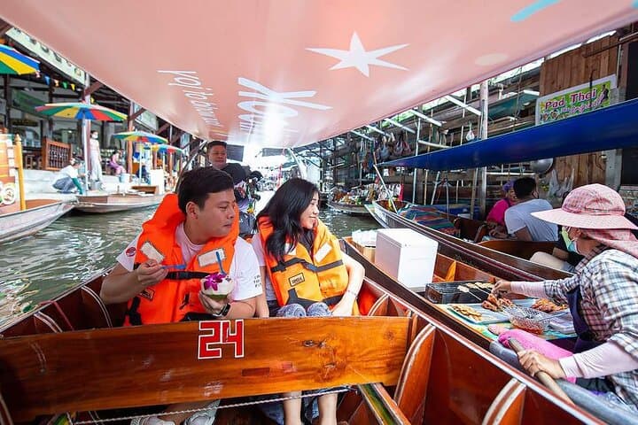 Bangkok Floating Market & Ayutthaya Day Trip — Damnoen Saduak and Ancient Temples photo 4
