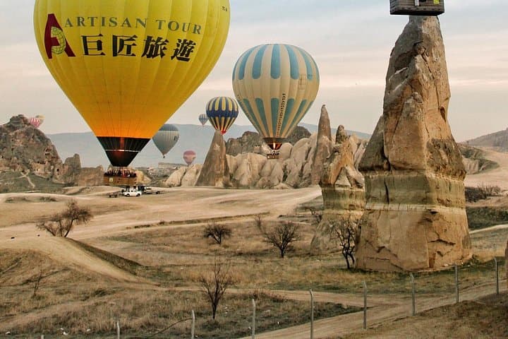 Sunrise Hot Air Balloon Flight Over Göreme: Cappadocia Balloon Tour Guide photo 1