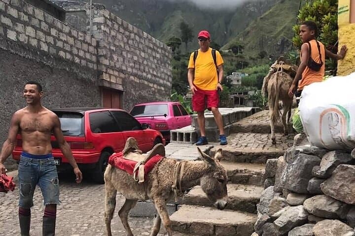 Santo Antão Day Trip from Mindelo: Cova Crater, Paúl Valley & Fontainhas photo 6