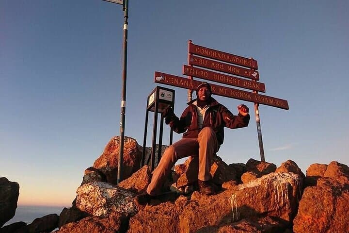 4-Day Mount Kenya Sirimon Route: Climb to Point Lenana via Judmier & Shipton Camps photo 5