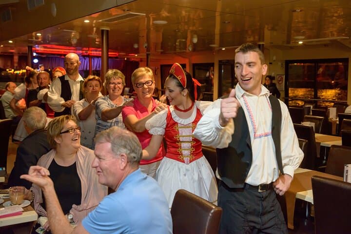 Budapest Night Danube Cruise: Drinks, Live Folklore & Illuminated Sights photo 5