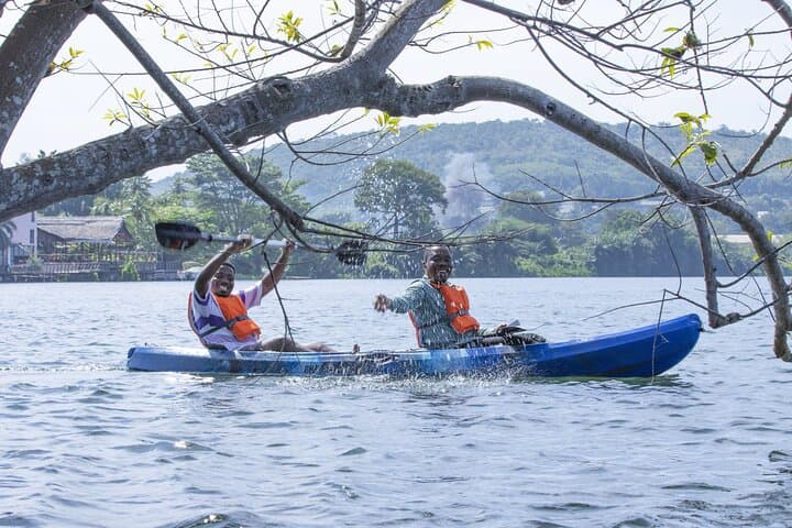 Full-Day Adventure from Accra: Hike, 100-ft Abseil, Kayak & Paintball photo 2