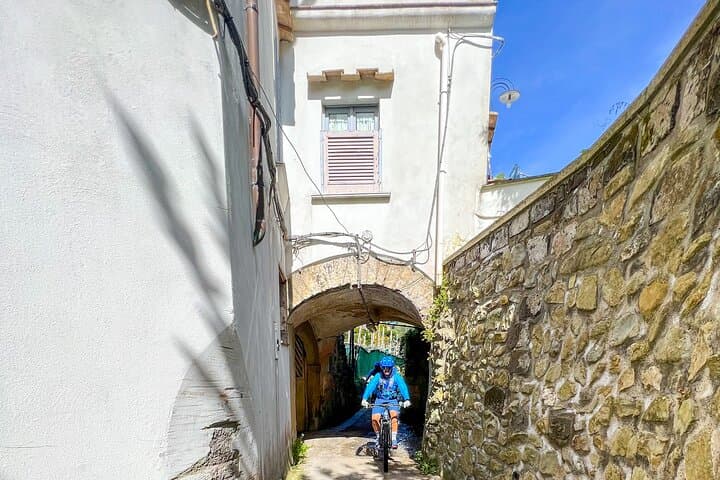 Amalfi Coast E‑Bike Tour: Sorrento to Positano Scenic Ride