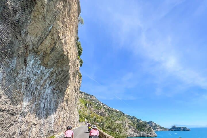 Amalfi Coast E‑Bike Tour: Sorrento to Positano Scenic Ride photo 6