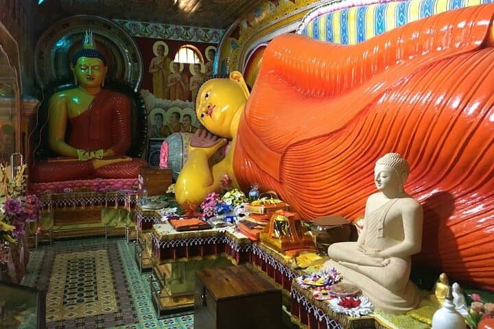 7-Day Private Sri Lanka Tour: Colombo to Sigiriya, Kandy, Nuwara Eliya & Mount Lavinia photo 4