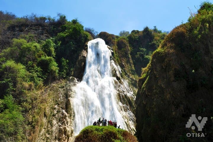 El Chiflón & Montebello Lakes: Full-Day Natural Wonders Tour from San Cristóbal