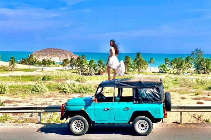 Mui Ne Sand Dunes Jeep Tour — White & Red Dunes, Fairy Stream, Fishing Village