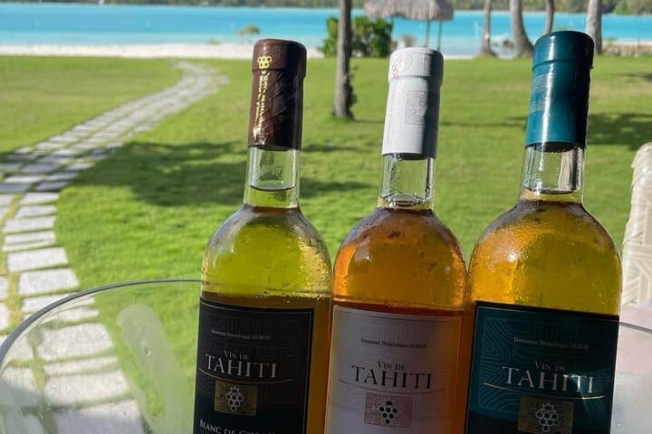Bora Bora Tahitian Wine and Rhum Tasting: Private Sommelier Experience at Saint-James