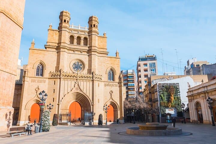 Santo Domingo Colonial Zone Private Walking Tour: History, Landmarks & Practical Tips photo 2