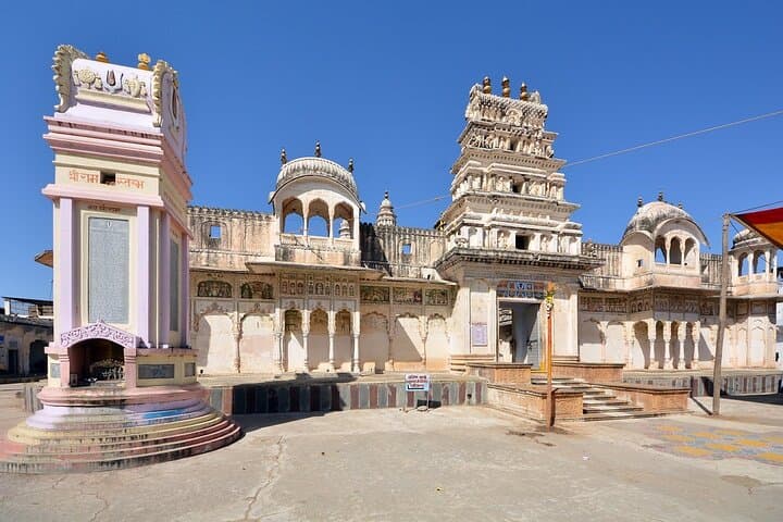Day Trip to Pushkar from Jaipur: Brahma Temple, Camel Safari & Pushkar Lake photo 5