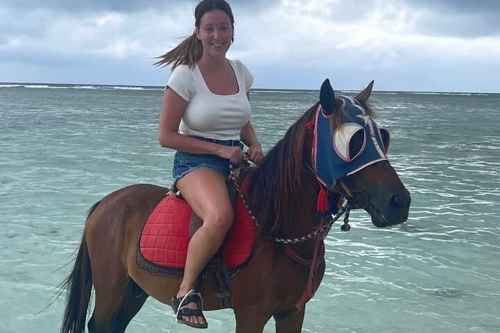 Sunset Horseback Ride on Gili Trawangan Beach photo 5