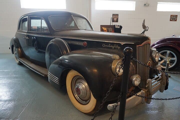 Drive Through The Godfather Filming Locations in Manhattan — Private Car Tour photo 6