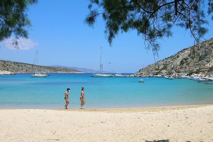 Private Full-Day Yacht Cruise from Naxos: Blue Lagoon, Rina Cave & Small Cyclades photo 5