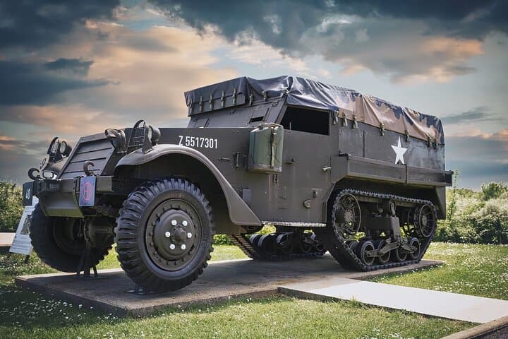 Explore Normandy D-Day Beaches on a Private Tour from Paris photo 5