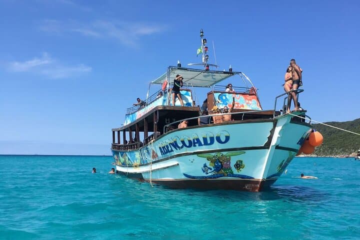 Full-Day Boat Tour to Arraial do Cabo — Beaches, Blue Caves & Snorkel Stops photo 4