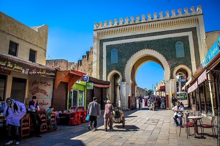 Explore Fez Medina: Private Guided Cultural Tour Through Historic Alleys