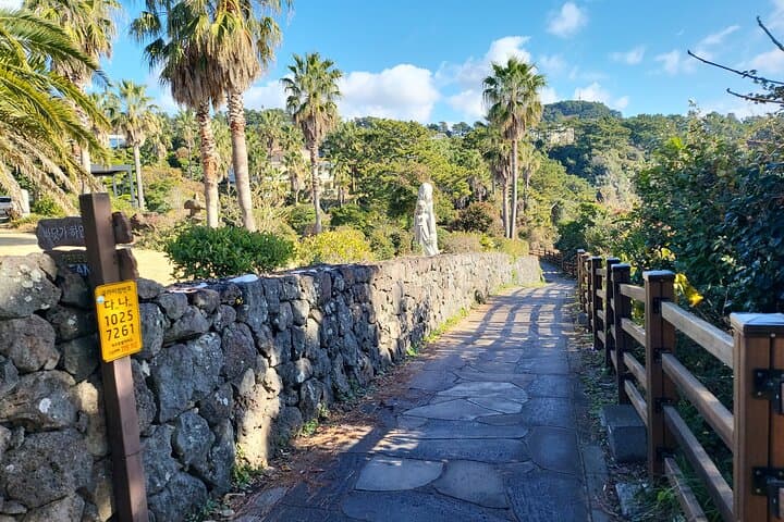 Private 2-Day Jeju Nature & Photography Taxi Tour photo 4