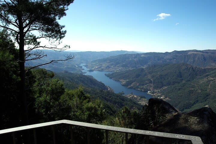 Full-Day Peneda-Gerês National Park Tour: Waterfalls, Granaries & Pedra Bela Viewpoint photo 2