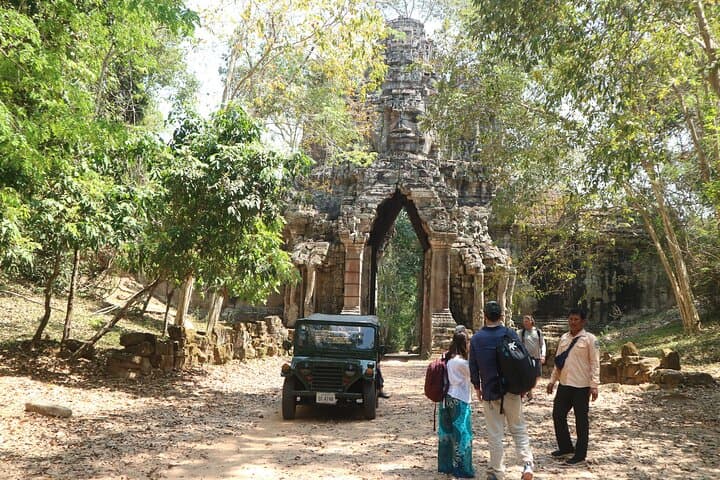 Private Offbeat Angkor Jeep Tour: Explore Angkor Wat, Bayon & Ta Prohm photo 2