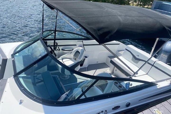 Stingray City & Starfish Point Private Snorkel Tour — Grand Cayman Boat Charter photo 3