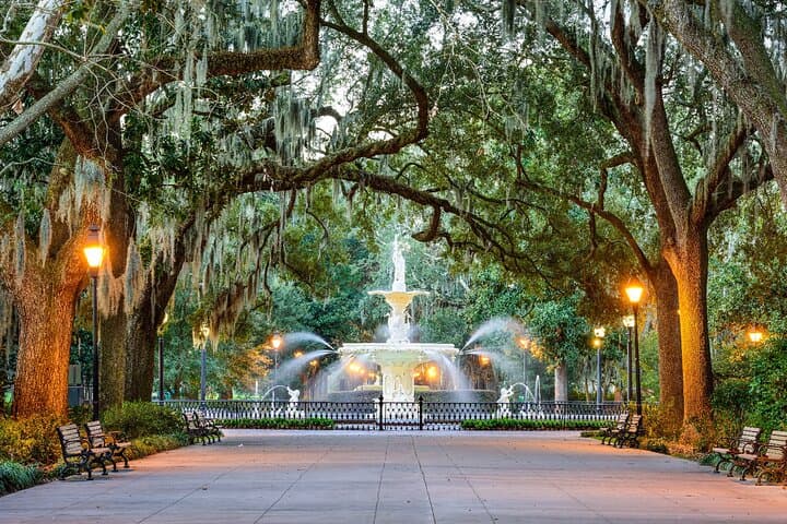 Historic Savannah Self-Guided Walking Audio Tour — Riverfront to Squares photo 3