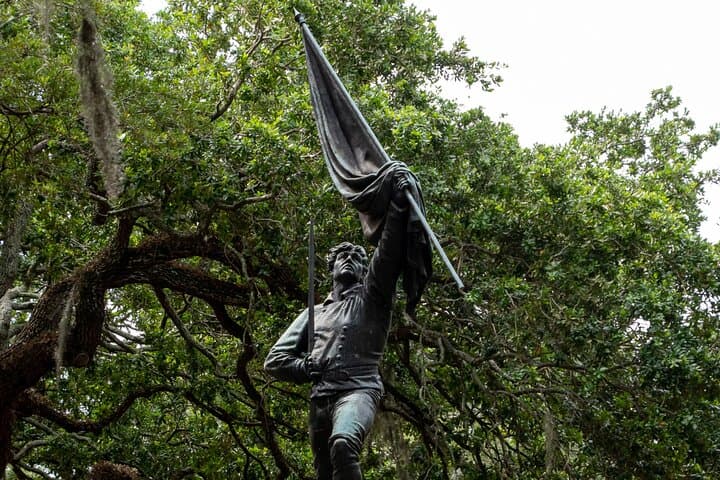 Historic Savannah Self-Guided Walking Audio Tour — Riverfront to Squares photo 6