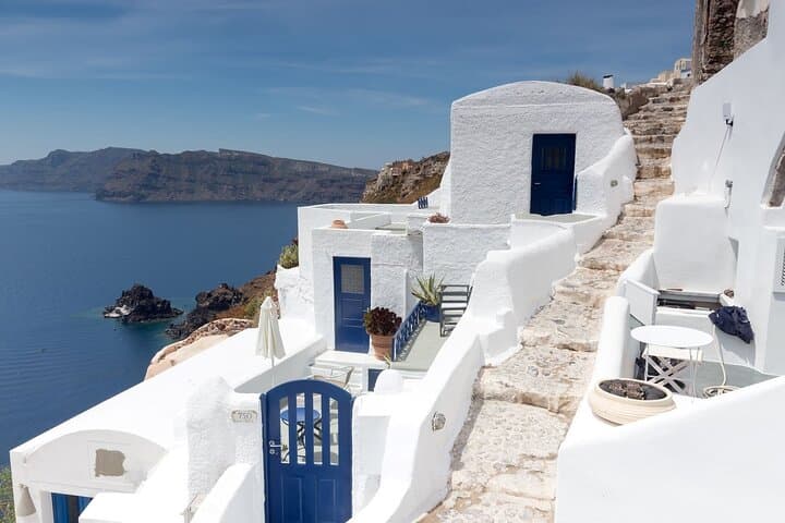 Two-Day Santorini Escape from Athens: Ferry Crossing, Caldera Walks & Sunset in Oia