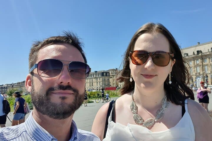 Self-Guided e-Scavenger Hunt in Dijon — Interactive Walking Game for Families and Groups photo 2