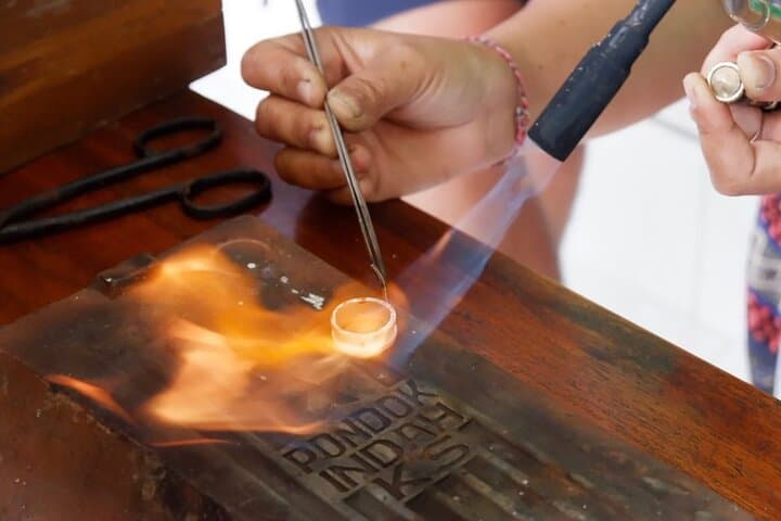 Make Silver Jewelry in Celuk: Hands-On Balinese Silver Workshop Near Ubud photo 2